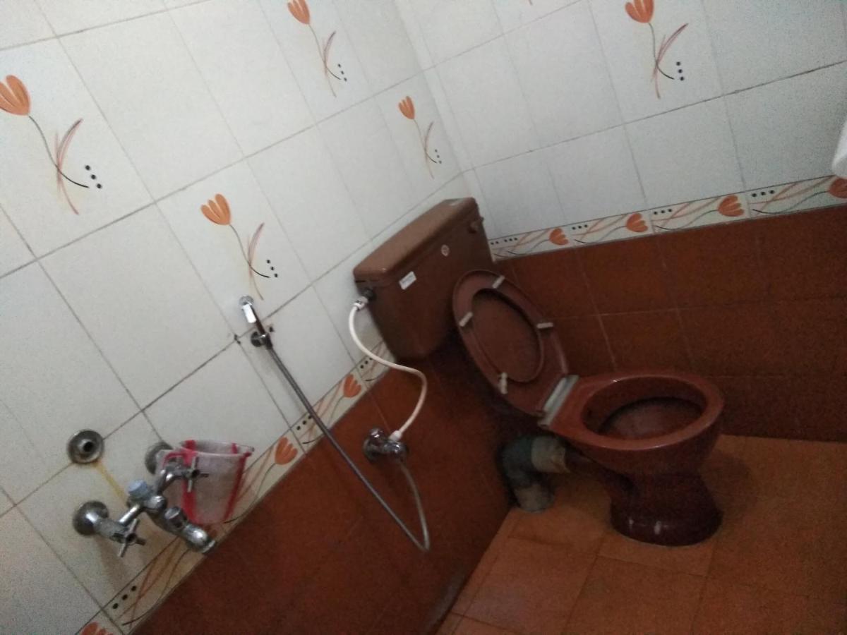 Maniis Homestay Vālpārai Екстериор снимка
